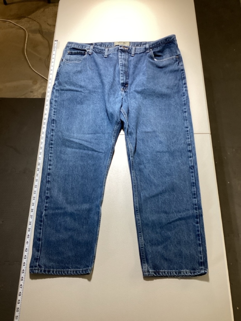 Wrangler Men's Straight Leg Blue Denim Jeans